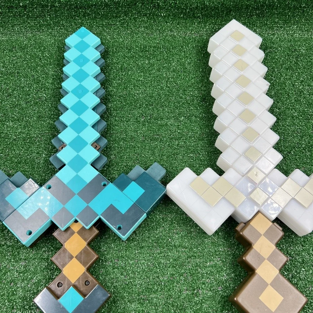 Minecraft Lot Of 2‎ Diamond Swords Pickaxe & Lightup & Sounds Sword See Pictures